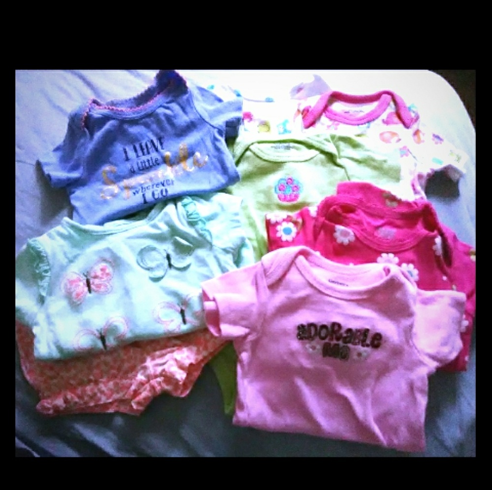 Lot of baby girl outfits/onesies